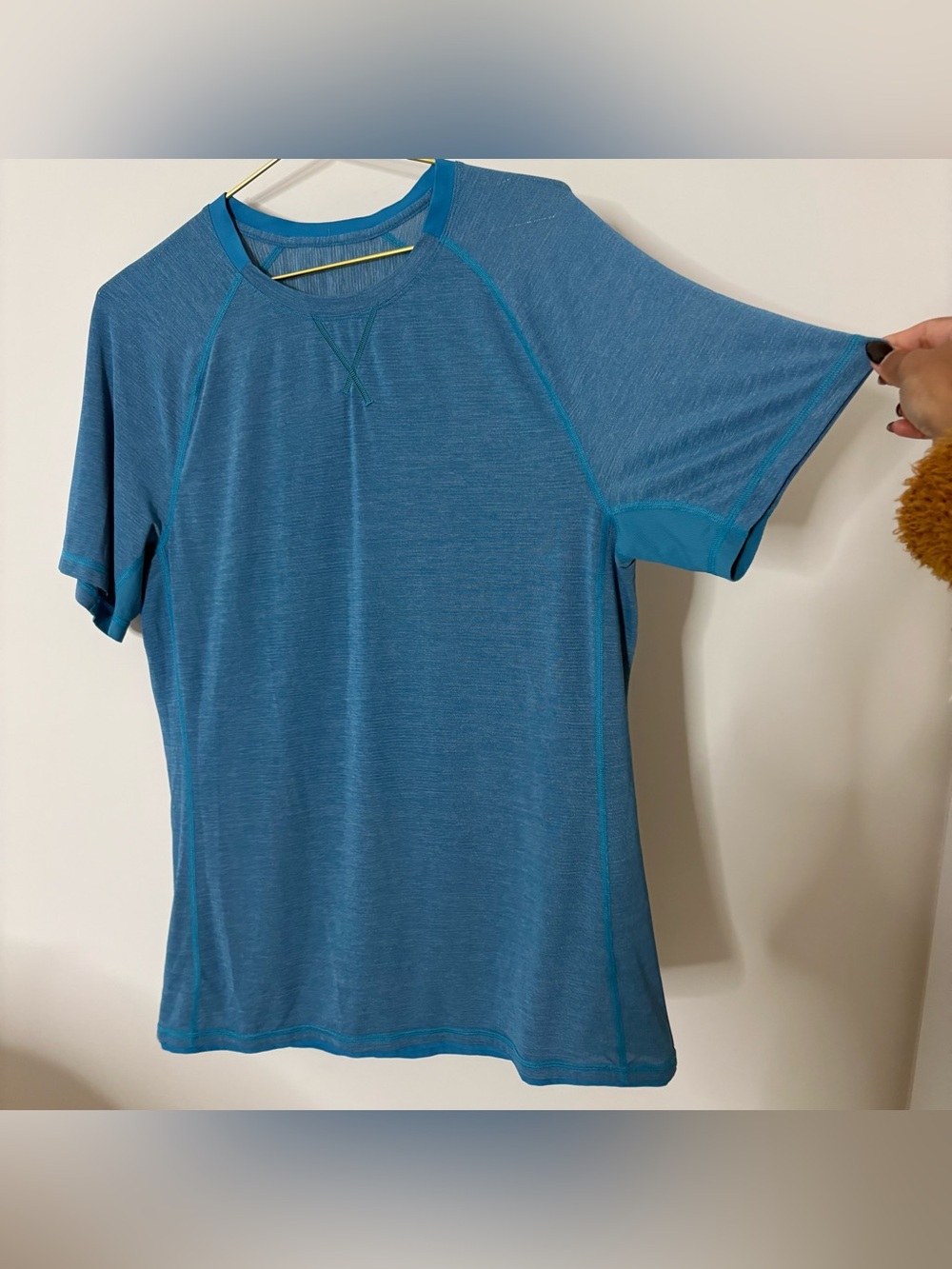 Lululemon Men’s Tee